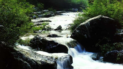 房山2日1晚跟团游·十渡东湖港+玻璃栈道+拒马河
